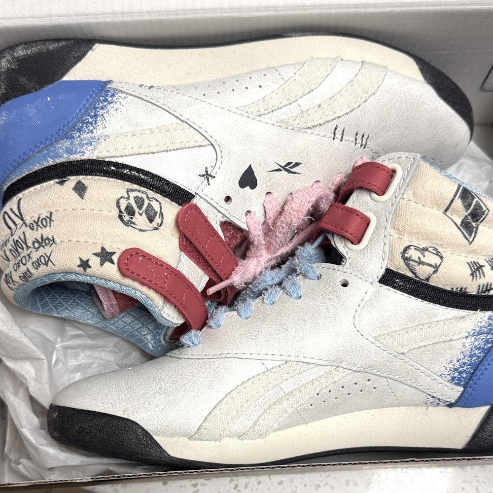 Almost New Rare Harley Quinn Reebok Sneakers - Cream, Blue, Red Accents